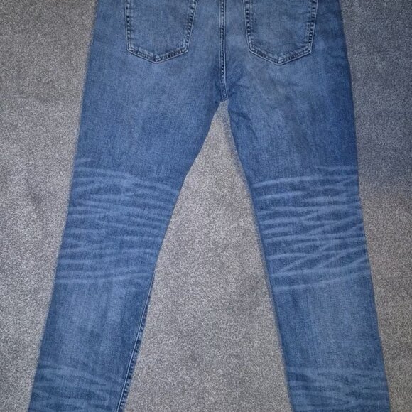 Men's Abercrombie and Fitch Jeans - Picture 5 of 5